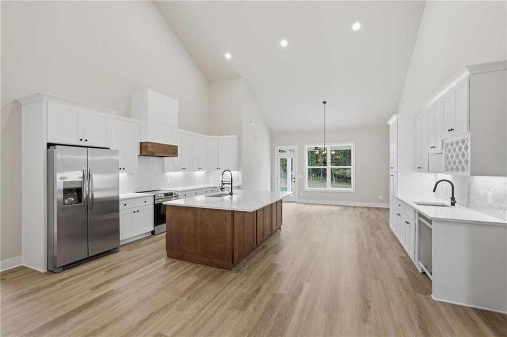 9120 Lisa Circle